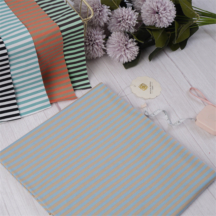 Удобная и гладкая и здоровая прочная полосатая вязаная ткань для повседневного ношения