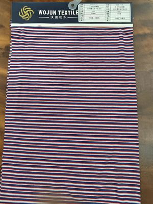 Хорошая цена. Прочная краска и гладкая мягкая здоровая текстура полосатая вязаная ткань для футболки онлайн