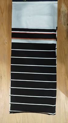 Гладкая и удобная для кожи натуральная полосатая ткань для футболки