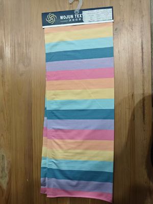 Хорошая цена. Естественная, проницательная и прочная эластичная полосатая ткань для футболки онлайн