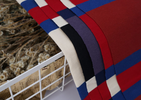 Хорошая цена. Экологически чистый устойчивый поглощающий пот полосатый материал для повседневного ношения онлайн