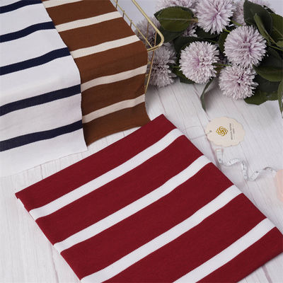 Хорошая цена. Мягкая, износостойкая, поглощающая пот полосатая вязаная ткань для футболок онлайн