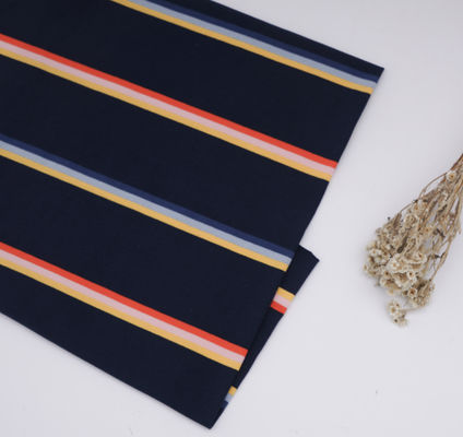 Хорошая цена. Здоровая и хрустящая износостойкая дышащая полосатая трикотажная ткань для футболки онлайн